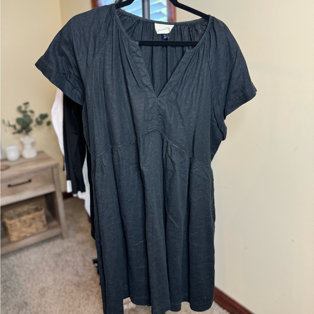 Universal Threads black dress.